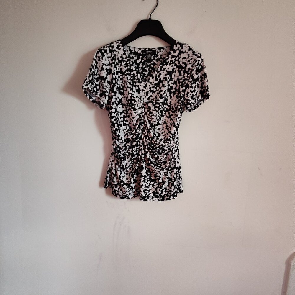 Alfani Black/White Short Sleeve Knit Top